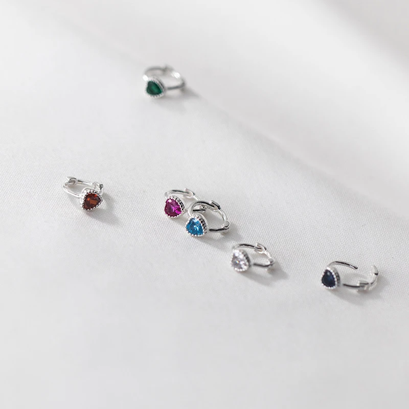 

Color Heart Zircon Hoop Earrings for Women Korean Girl Kid Small Cute Ear Buckle Jewelry Gifts Brincos Pendientes Accessories