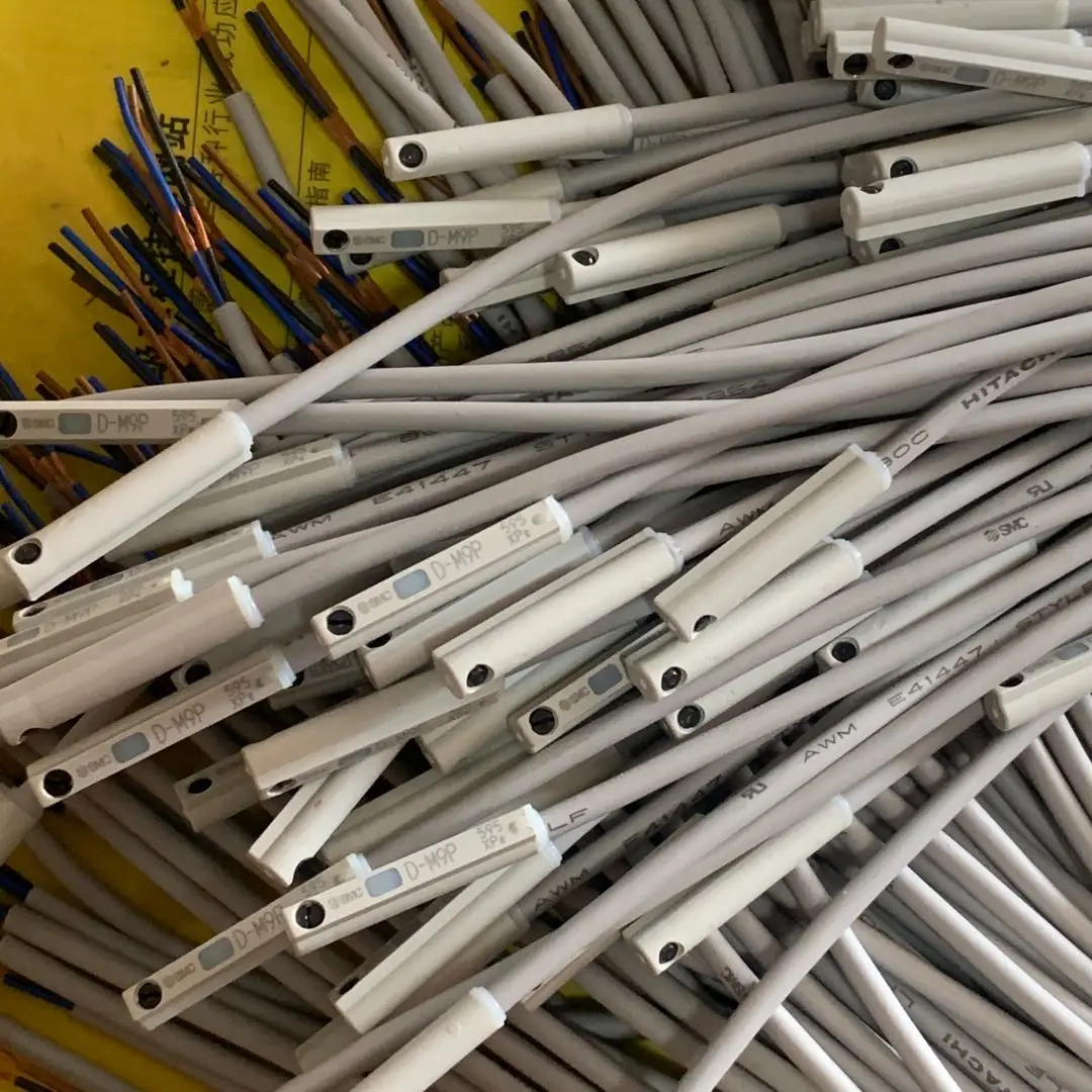 Автоматический переключатель Φ D-M9B