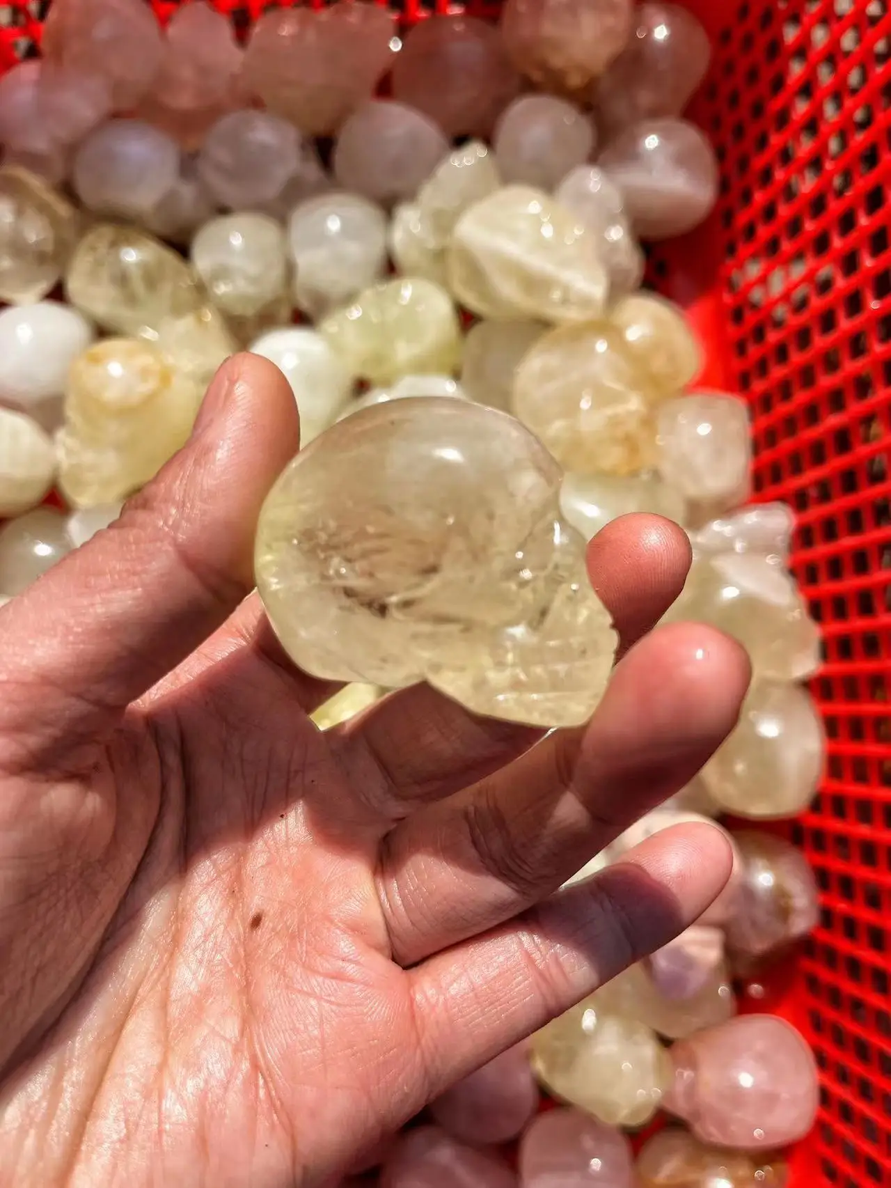 

Selling Customized unique natural Topaz quartz hand-made small yellow skull for home decoration