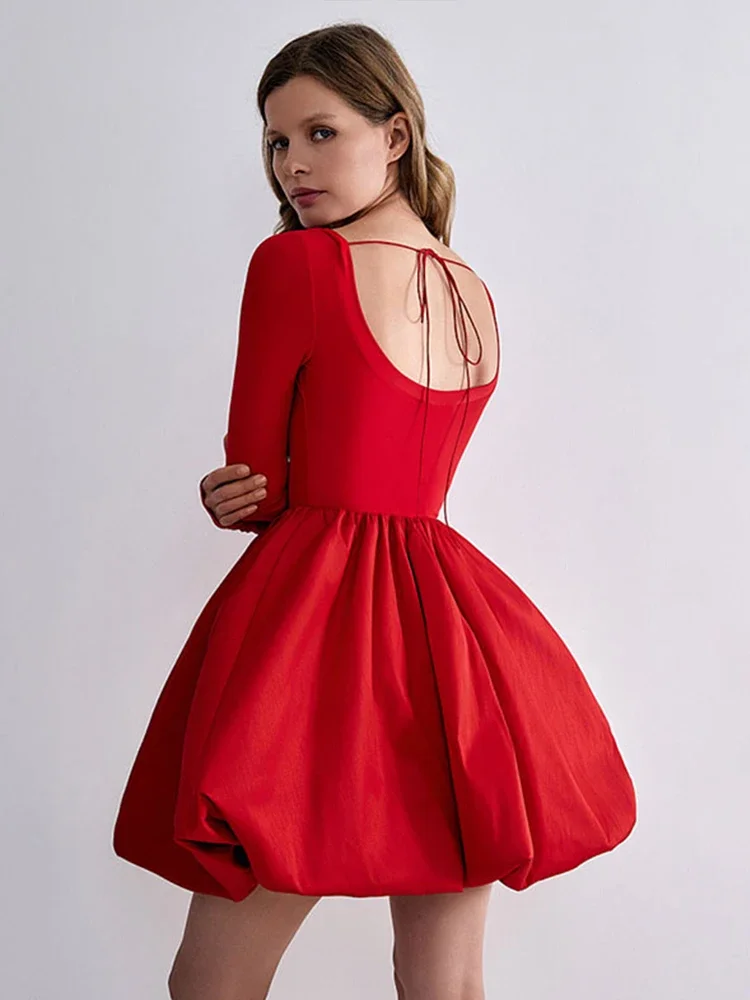 Элегантное пышное платье женское свободное с круглым вырезом и открытой спиной