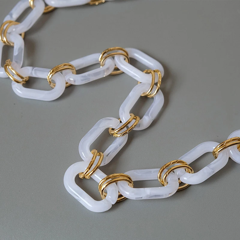 

Durable Female Fashion Thick Chain Acrylic Chain Shoulder Strap Thick Resin Chain Bag Accessories Acrylic Resin Retro Fashion