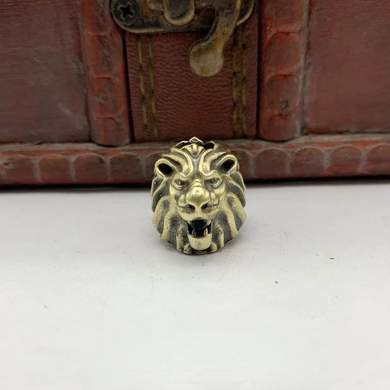 Brass Lion King Knife Pendant Beads Creative Copper Car Keychains Umbrella Rope Bead EDC Outdoor DIY Paracord Pendant Gifts