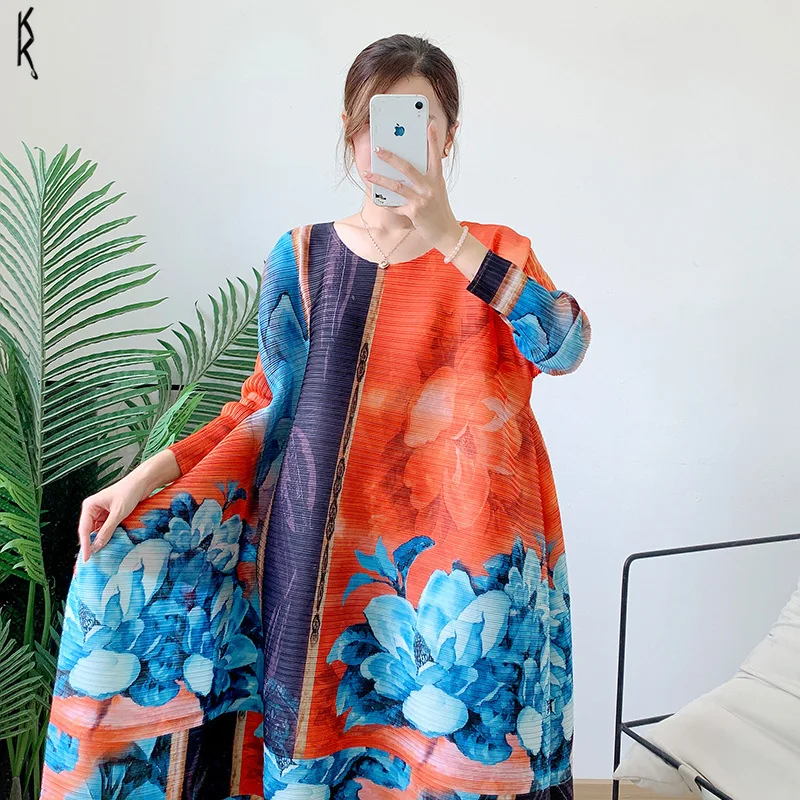 

Женское платье в складку, модное и элегантное платье с принтом, свободное платье с открытым вырезом и рукавом в семь точек, высокое качество,...