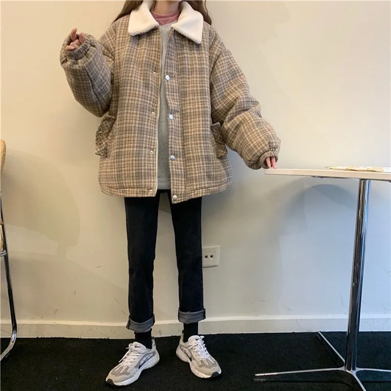 Retro Short Parkas Women Turn-down Collar Plaid Vintage Coats Korean Chic Casual Warm Winter Elegant Female Clothing Slim Coat