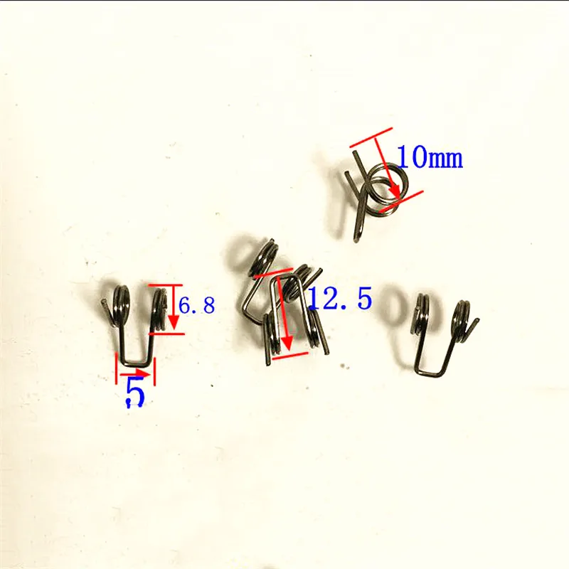 

Стальная крутящаяся пружина вращающаяся 0,8 мм проволока внешний диаметр 6,8 мм пружина