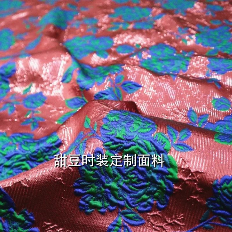 

Gold Silk Brocade Jacquard Fabric Peony Pattern Woven Suit Suit Dress Clothing European Brand Fashion Design Sew Wholesale Cloth