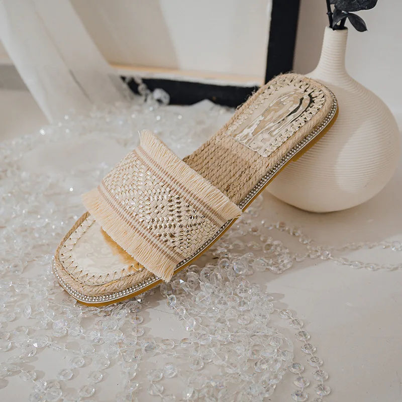 High-quality straw slippers women's summer fashion new summer outing flat sandals large size 41-43
