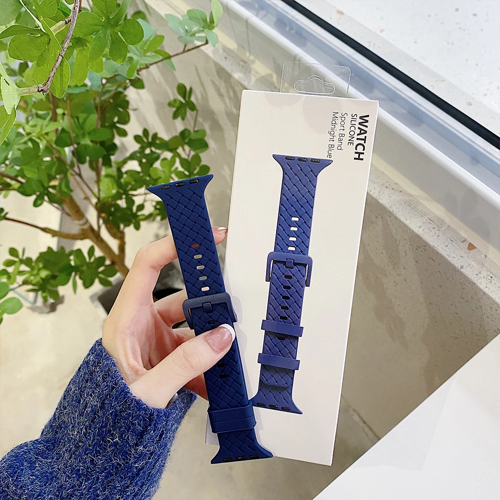 Correa iWatch Series 7 6 SE 5 4 3 Braided Silicone Strap For Apple Watch 8 Ultra 49mm 45mm 41mm 42mm38mm Watchband bracelet belt