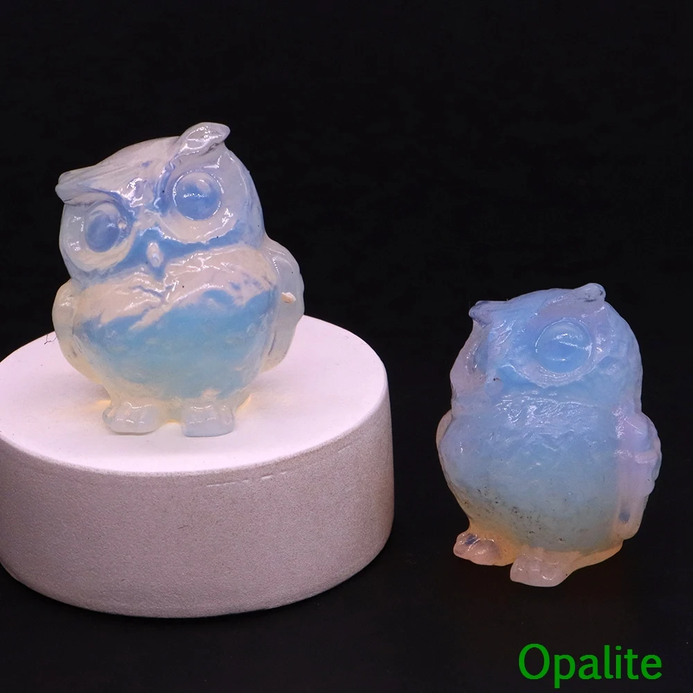 Резная сова из черного оникса, опала или зеленого авантюрина