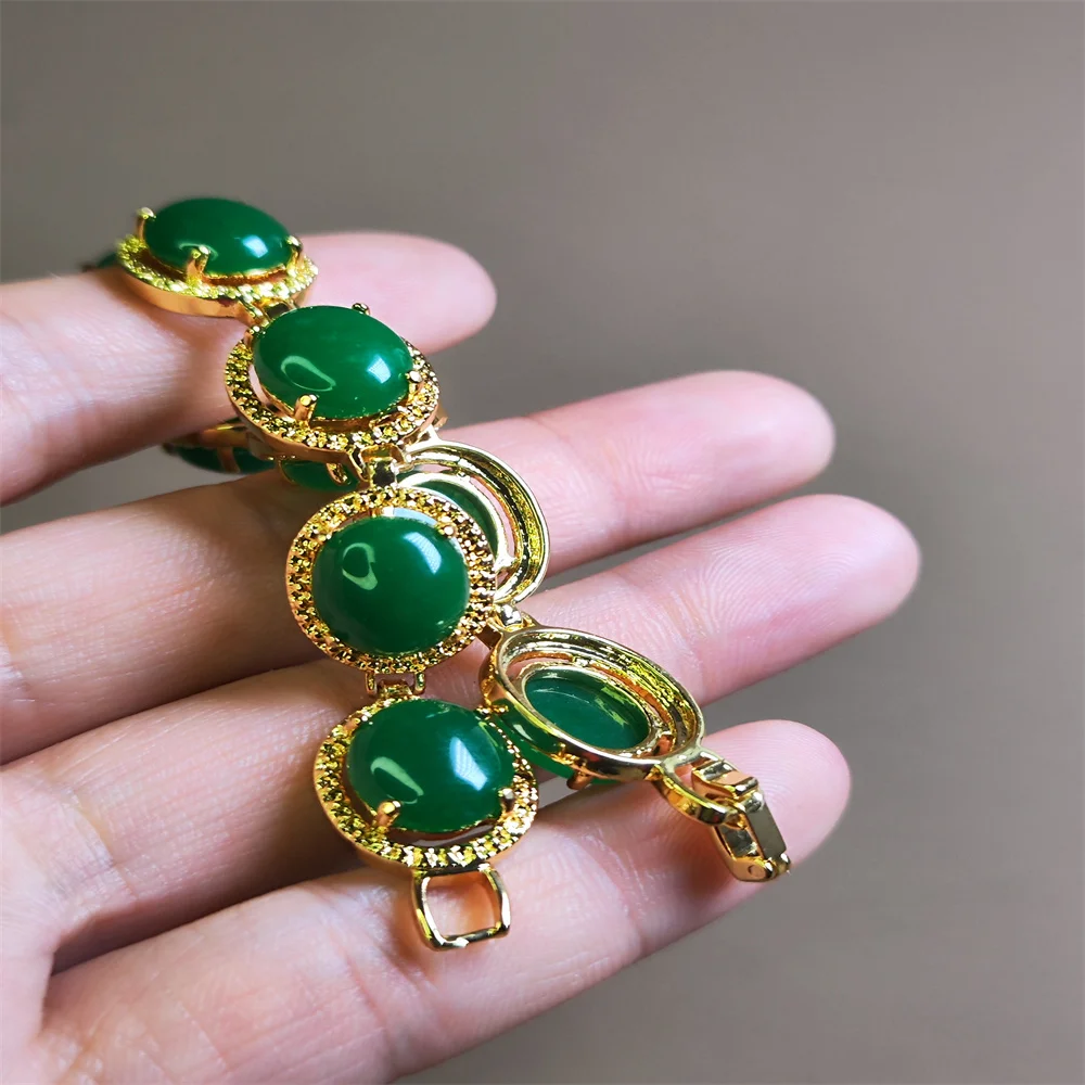 

Женский браслет из натурального агата халцедона