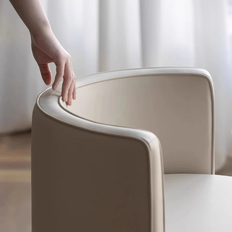 Стулья для макияжа в кремовом стиле Современные поворотные стулья отдыха