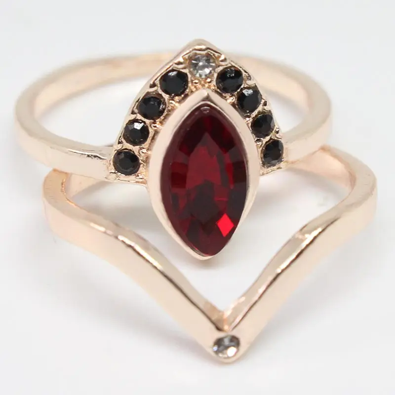 

2pcs Red Oval Crystal Rings Set for Women Rose Gold Color Women's Promise Ring Micro Pave CZ Female Wedding Jewelry Accessories
