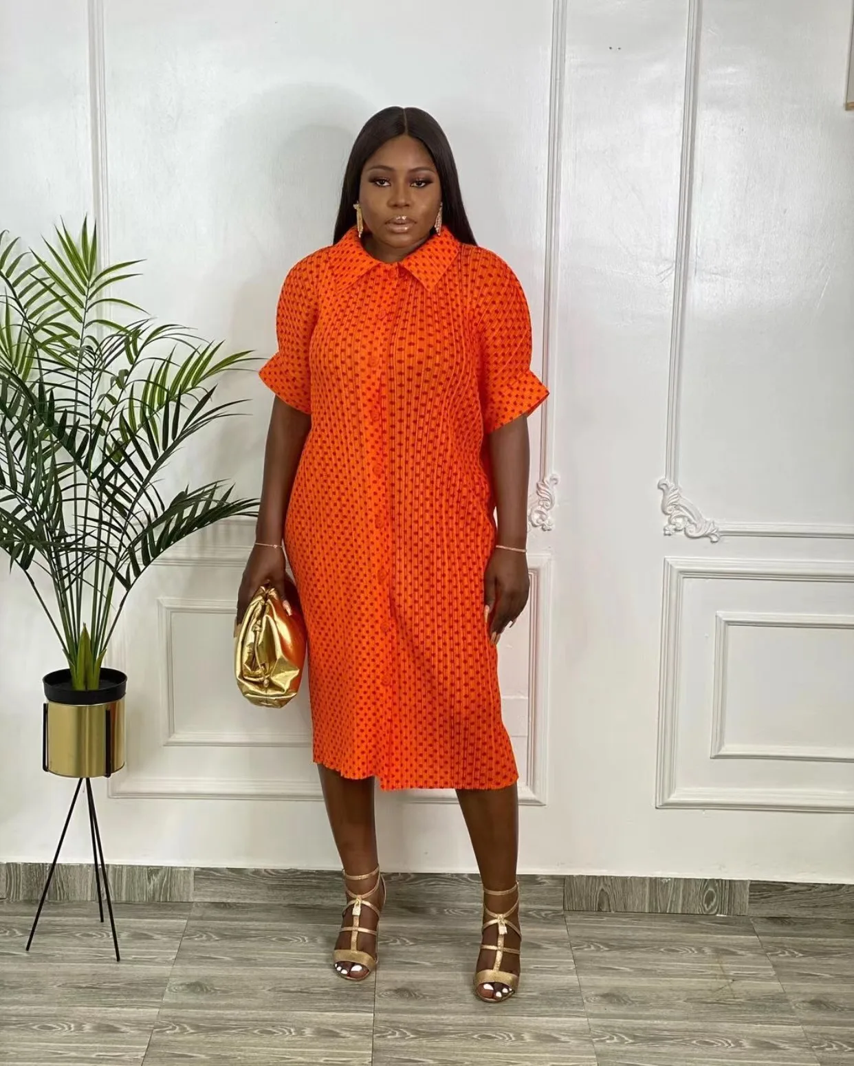 

Женская плиссированная юбка в горошек, с коротким рукавом