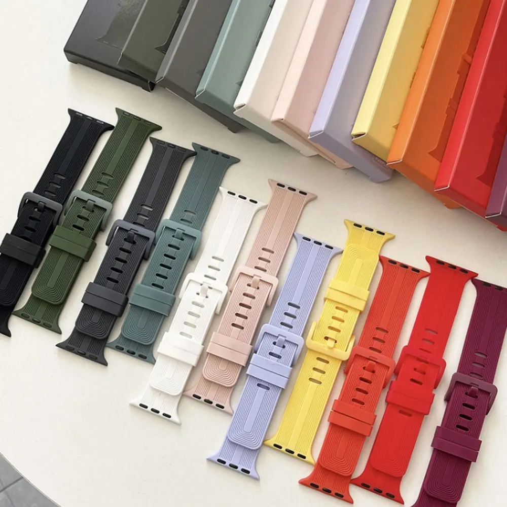 Silicone Strap For Apple Watch band 49mm 41mm 45mm 40mm 38mm Smart rubber watchband bracelet iWatch band for Series 8 SE 5 4 3 2