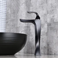 custom high quality spiral type single handle bathroom faucet copper freestanding bathtub faucet
