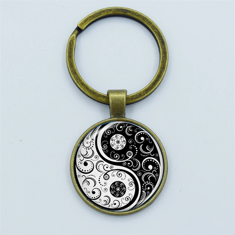 

Yin Yang Taichi Symbols Key Chain Glass Cabochon Jewelry Yin Yang Life Tree Pendant Keychain for Men Women Jewelry Gift