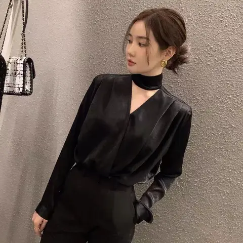 Женская атласная блузка, Элегантная блузка со шнуровкой и V-образным вырезом, корейский стиль, весна-лето 2023