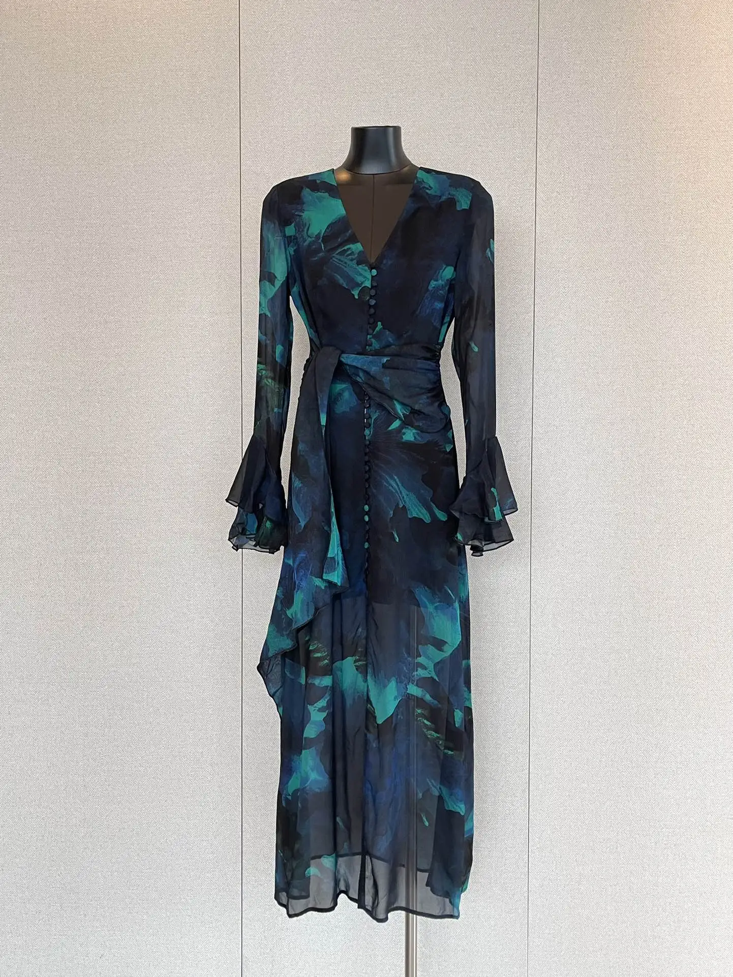 

Новинка 2023, мягкое золотистое нежное мягкое восковое платье в стиле ретро, уменьшение любого возраста