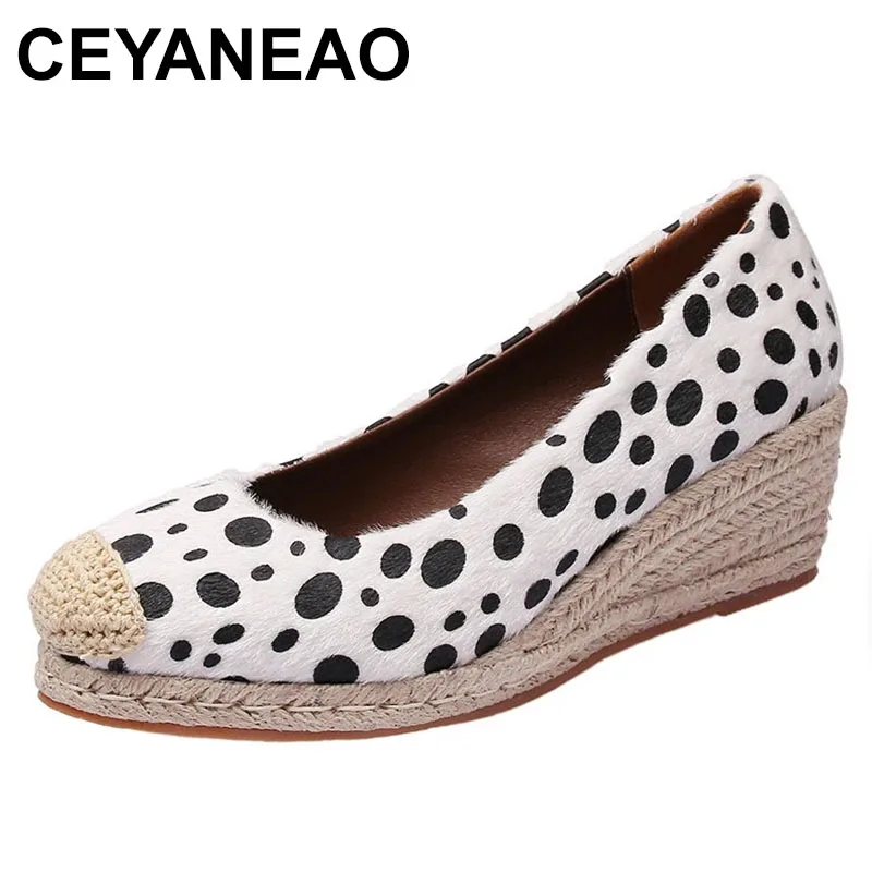 

Туфли-лодочки женские на высоком каблуке, с острым носком