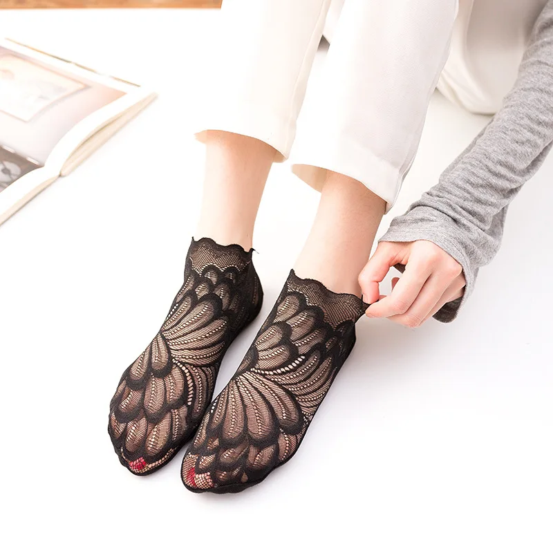 Ladies lace feather pattern invisible socks summer breathable hollow non-slip shallow tube socks thin ladies girl lace boat sock