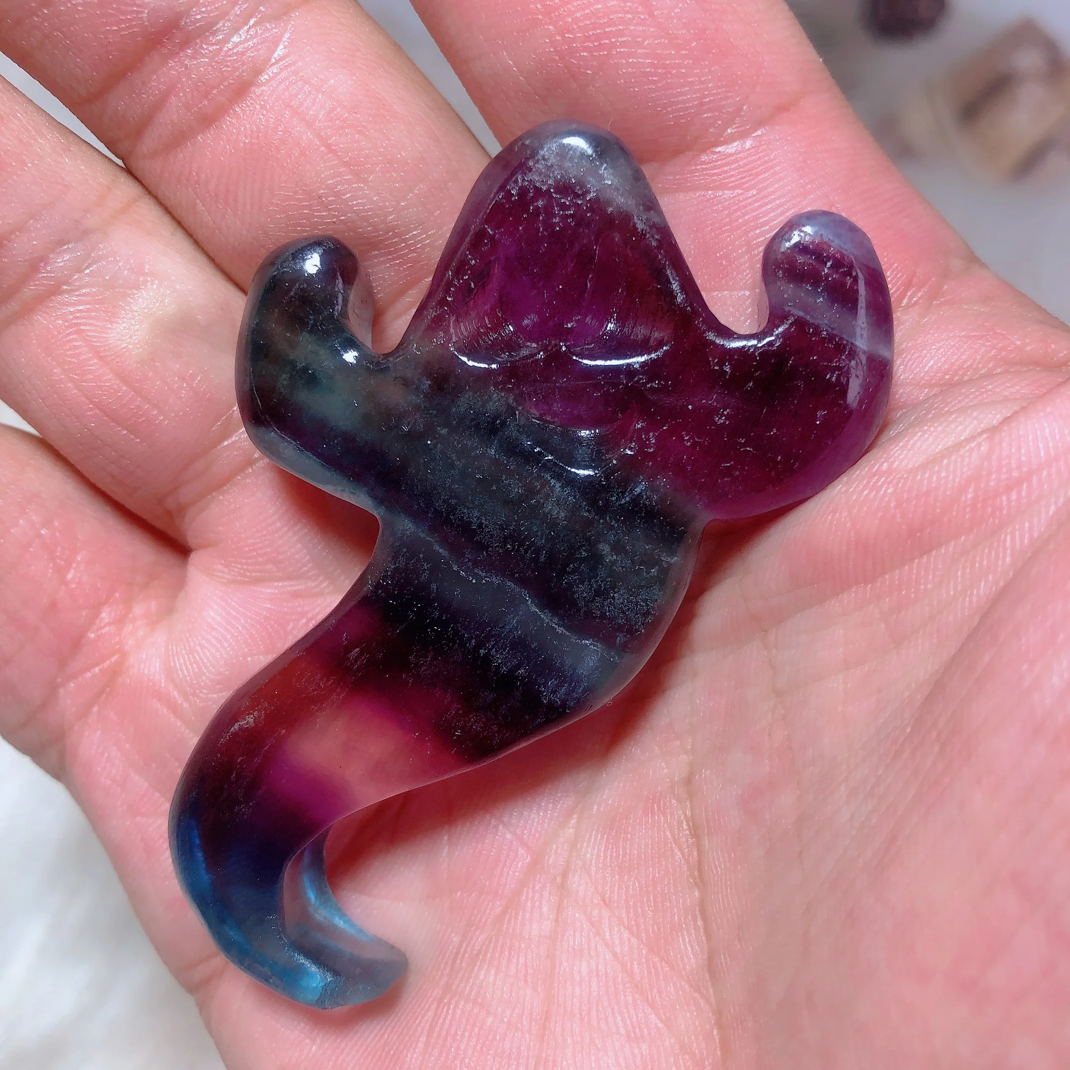 Лечебные высококачественные натуральные ремесла флуоресцентный призрак резные