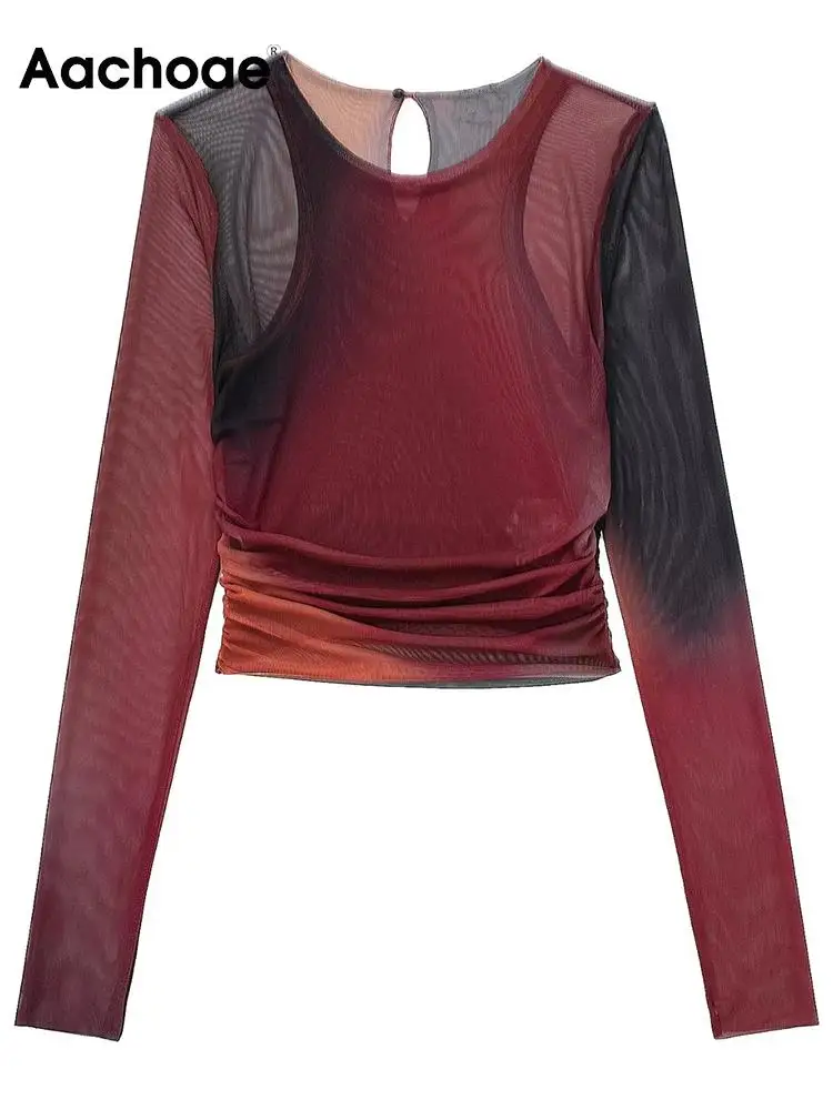 

Женская блузка с длинным рукавом и круглым вырезом