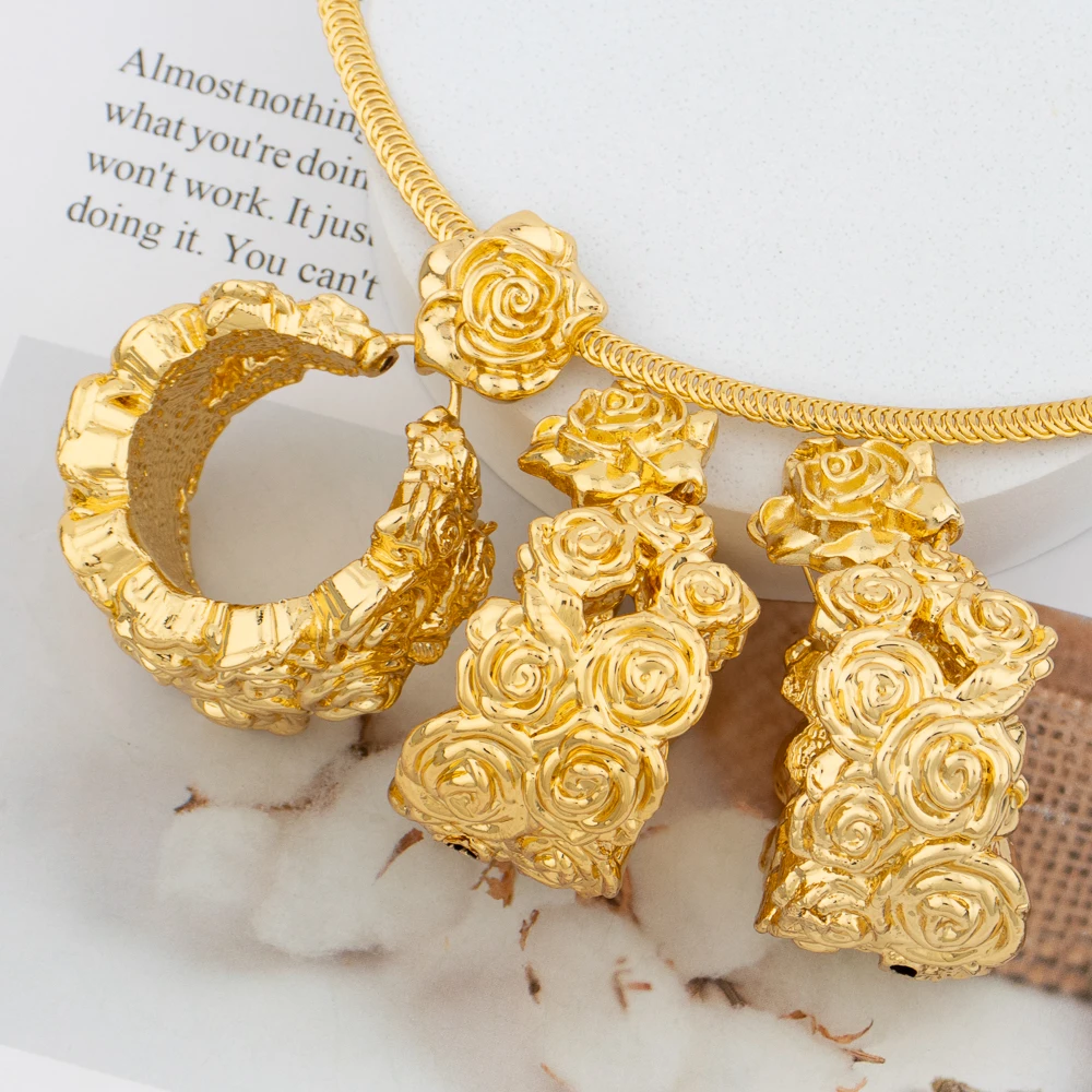 

Rose Design Earrings and Necklace Jewellery 2023 Trendy Hoop Earrings and Pendant Copper Gold Plated Jewelry Bridal Accessories