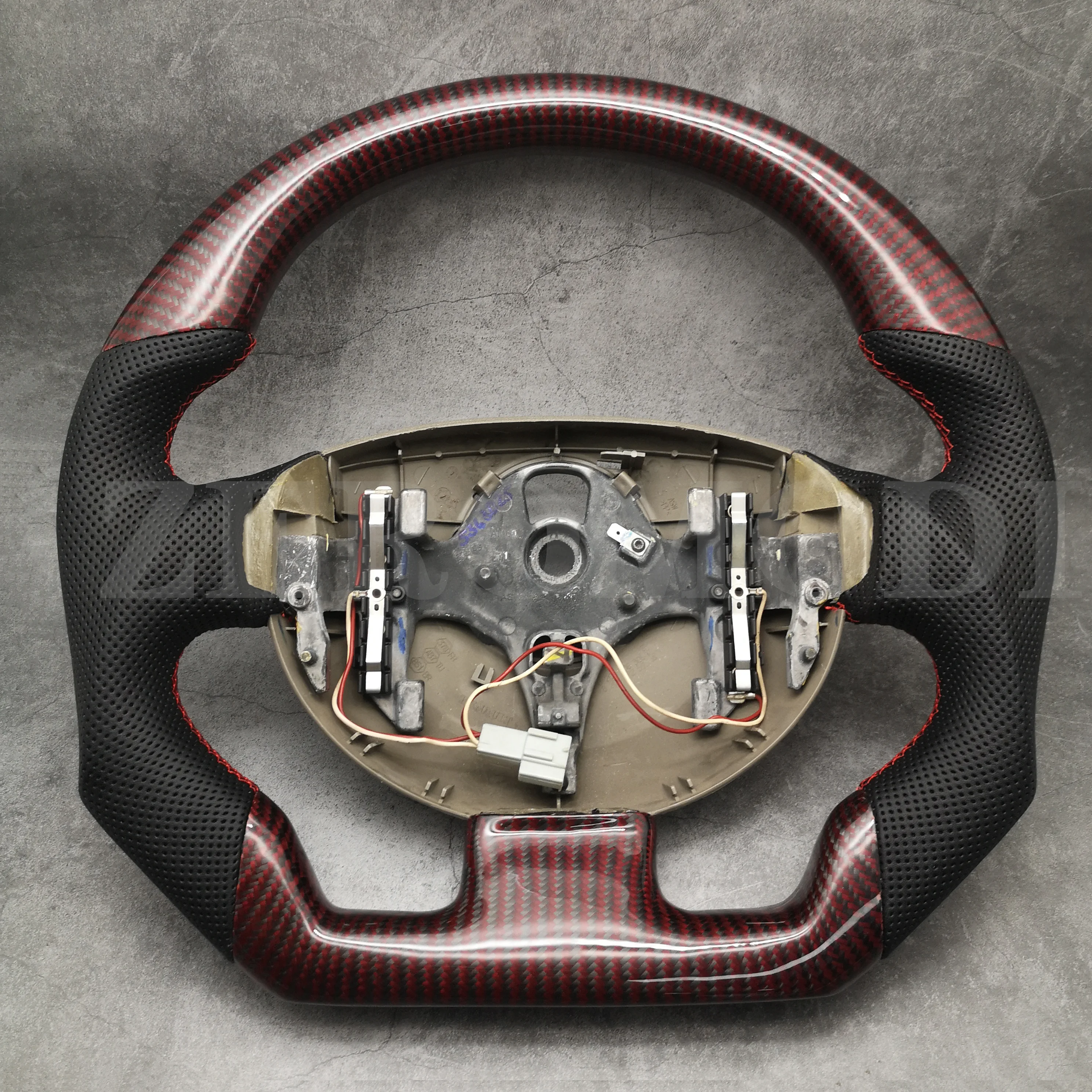 

For Renault Megane Scenic 2003-2009 Steering Wheel 225 2.0 16v Turbo R26 230 Steering Wheel 8200106306