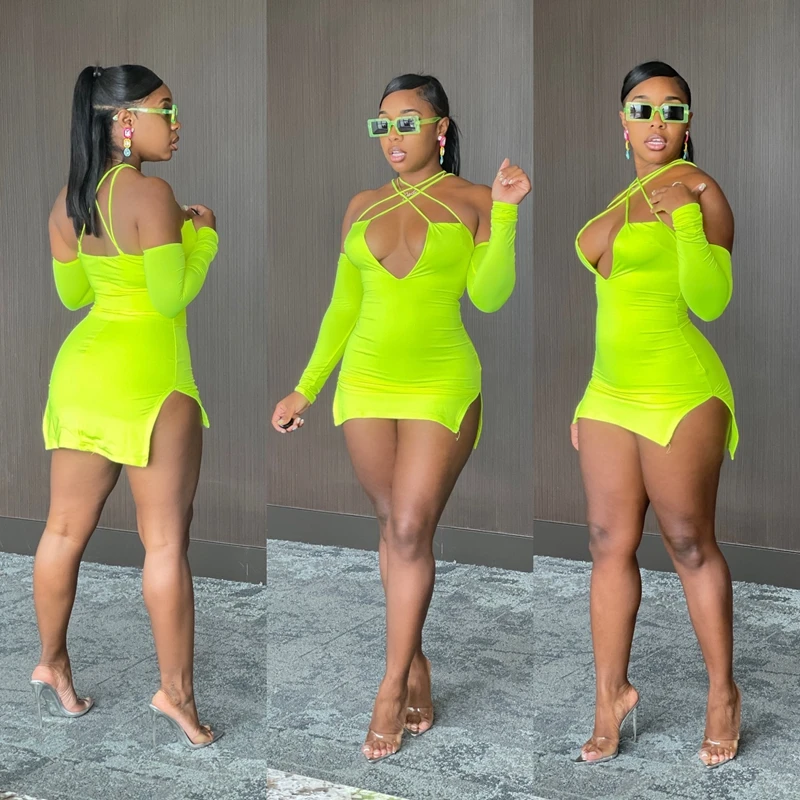 

Мини-платье женское летнее с глубоким V-образным вырезом и высоким разрезом