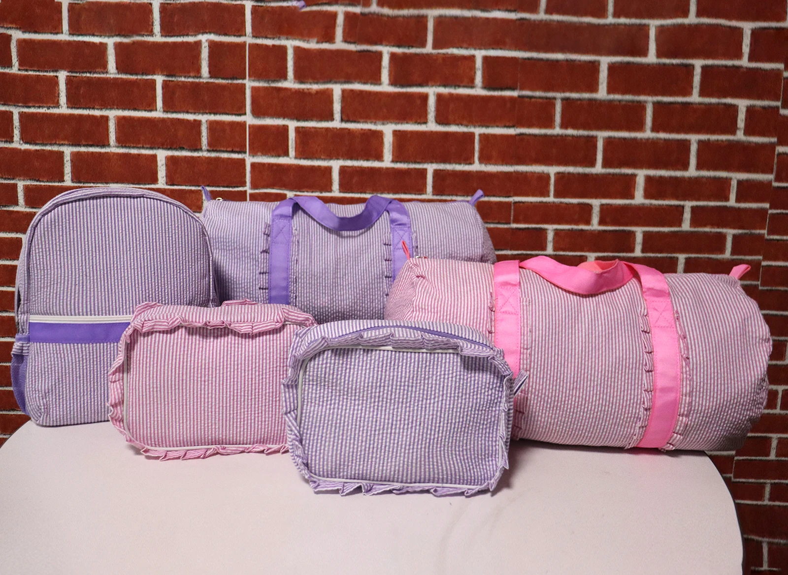 Kids Travel Bag Set Pink Seersucker Ruffle Duffle With Cosmetic Ruffle Bag For Girls Overnight Pouch Wash Bag Women Handbag 103