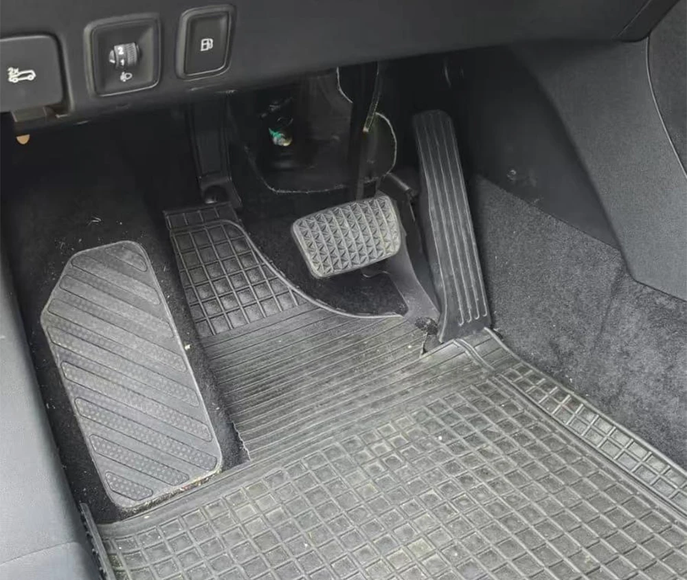 Фото Для SAIC MG HS MGHS EHS 2025 ROEWE RX5 D5X DMH 2025-2027 Крышка педали акселератора и тормоза GAS FOOT REST Противоскользящий алюминиевый аксессуар №3
