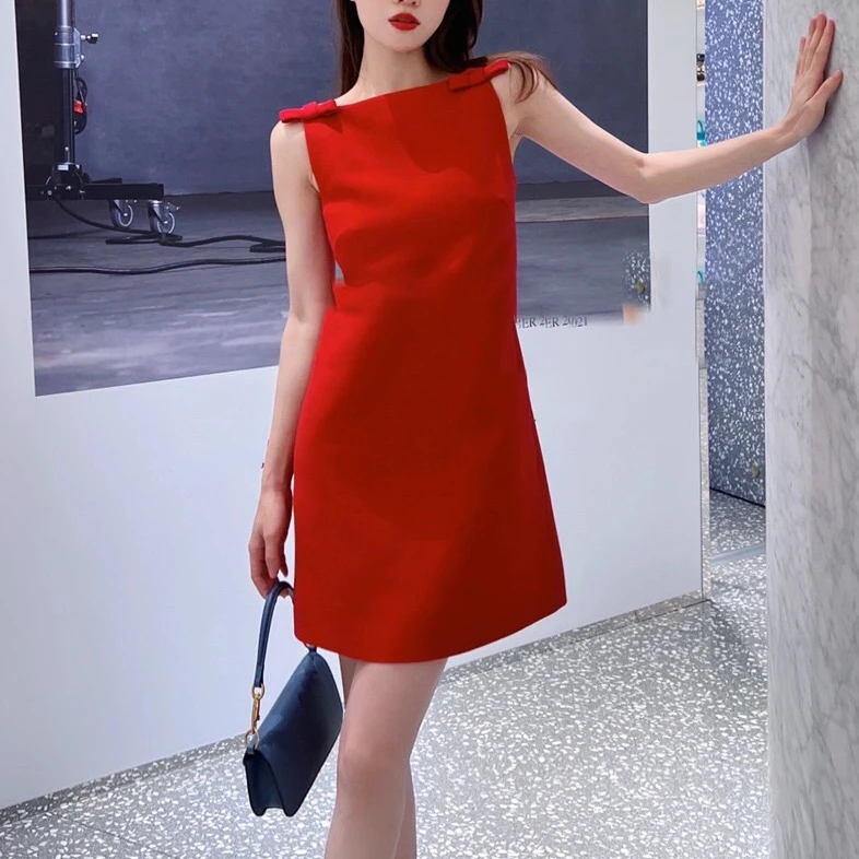 

2022 Summer Top Quality Silk Wool Elegant Fitted Cut Sleeveless Solid Red Bow Mini Dresses for Women