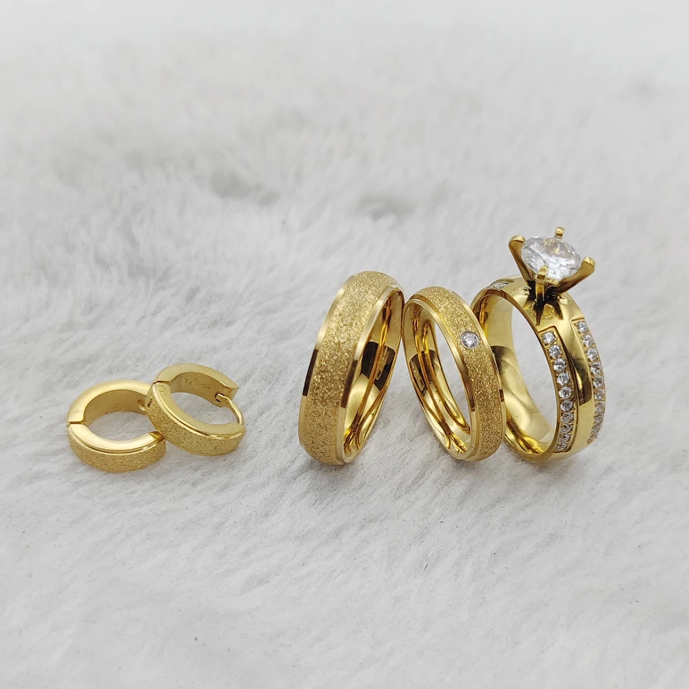 Дубай золотой человек и жена дизайн альянсов дизайнерские золотые серьги