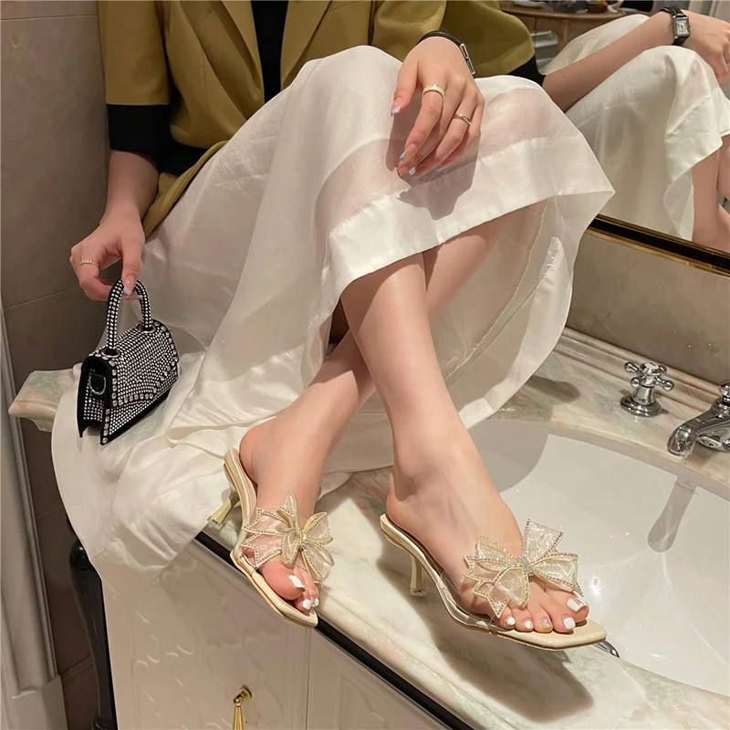 

2022 New Spring And Summer Fashion Pointed Fairy Feng Shui Rhinestone Bow Slippers Pointed Toe Slippers Female High Heel Stilett