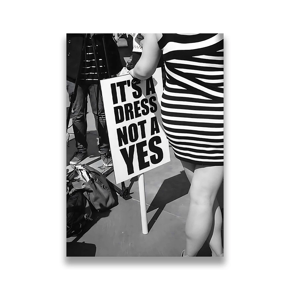 Плакат «Правая женщина» на холсте