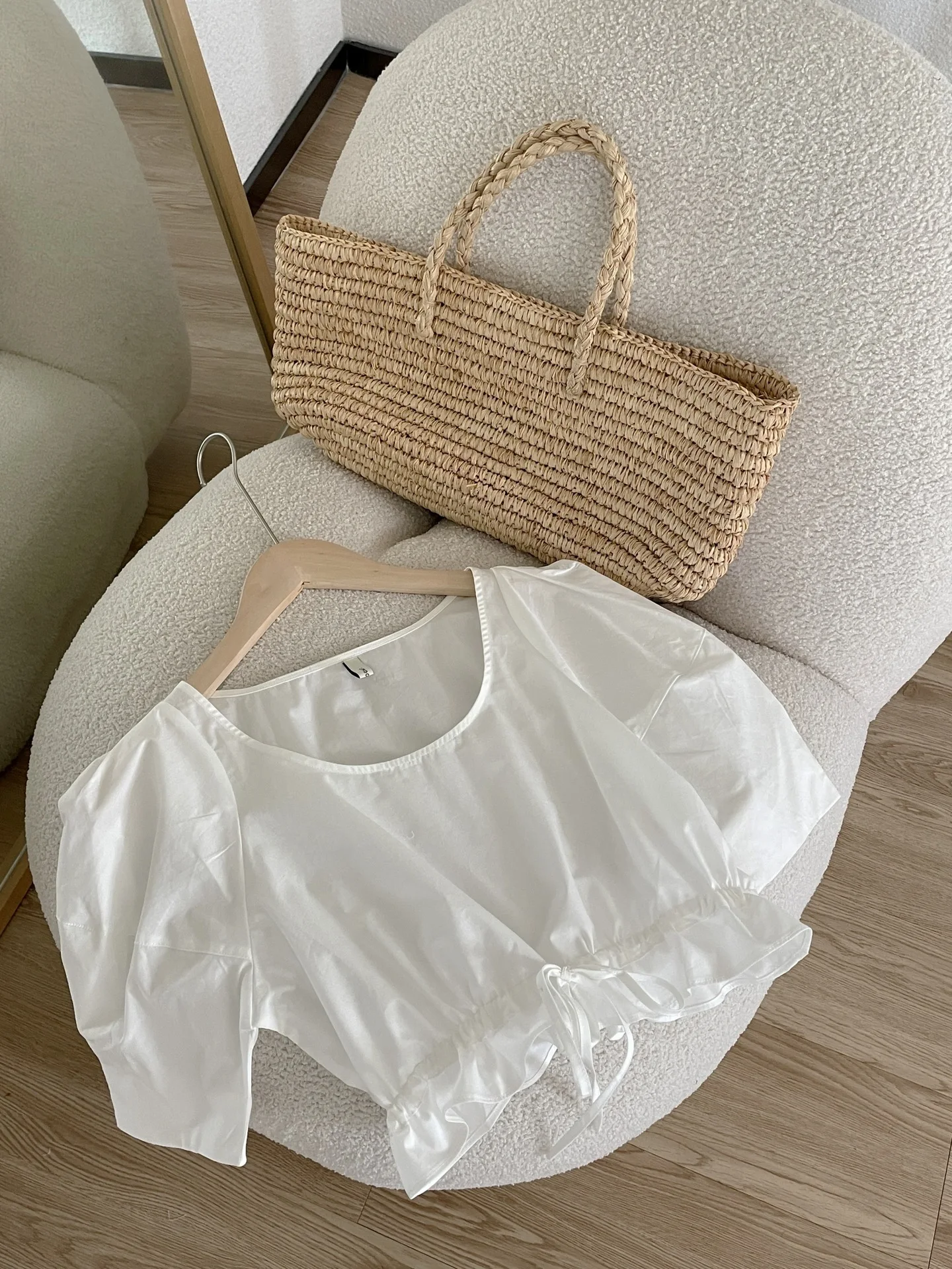 

Puff Sleeves Women Shirt White Color Summer Elegant Crop Blouse Tops Clothes