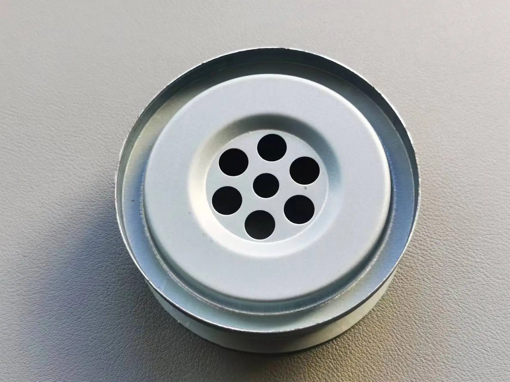 

Гидравлический фильтр гидроусилителя руля для A 0004661304 0004661604 0004662104 HENGST E26H Mahle HX 44 Подходит для MERCEDES W124 W463 0004660704