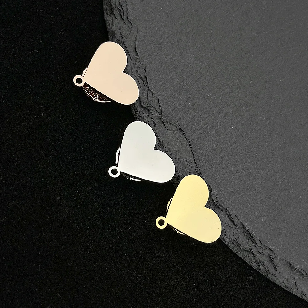 

Stainless Steel Heart Brooch Silver Gold Rose Gold Plated Heart Enamel Pin Lapel Pin Plated Wedding Love Badge Brooche