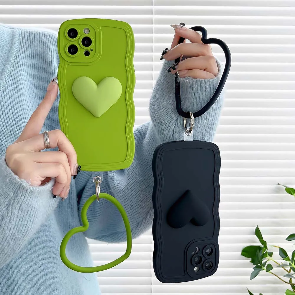 

Ins 3D Love Bracelet Chain Wave Phone Case For iPhone 14 13 12 11 Pro Max X XR 8 Plus Shockproof Soft Lovely Love Bracket Cover