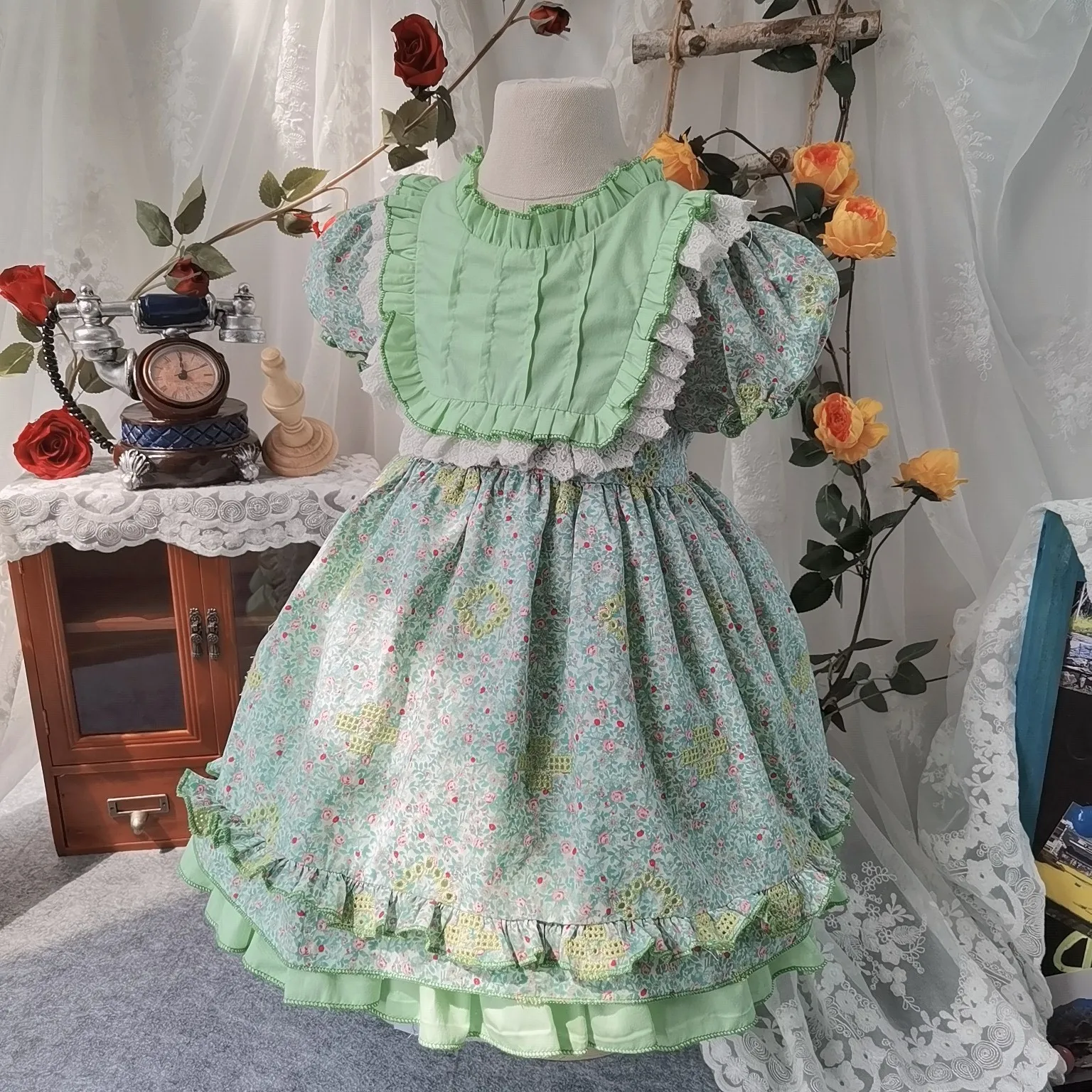 

Baby Girl Summer Green Cotton Lace Cute Vintage Spanish Pompom Ball Gown Princess Lolita Dress For Birthday Christmas Eid