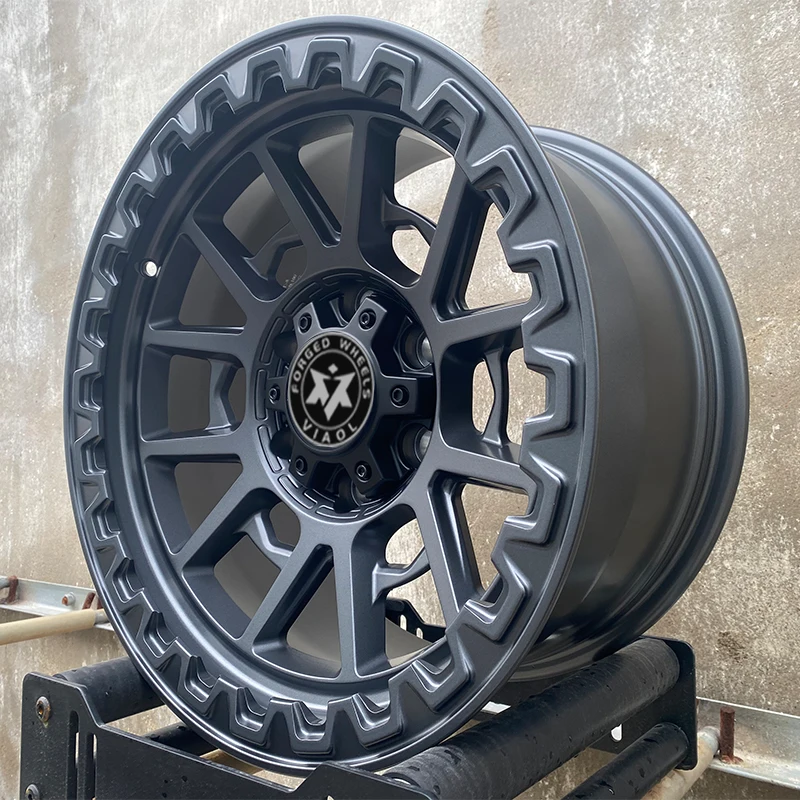 Внедорожные колеса Глубокие обод автомобиля Новый дизайн 16-24 дюймов 5 6 отверстий