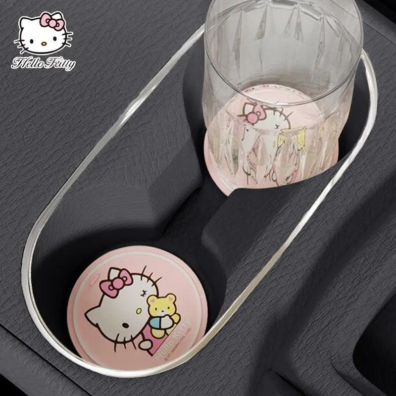 

TAKARA TOMY Hello Kitty car water coaster interior modified car interior decoration supplies Daquan universal non-slip mat