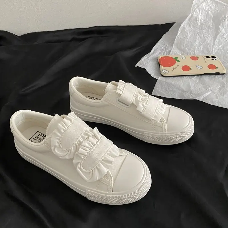 

Women's Shoes Simple Fashion Casual Japanese White Shoes Women's All-match Cute Fungus Lace Canvas Shoes Soft Flat Shoes