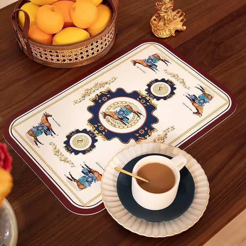 

Термоизоляционный коврик для стола из искусственной кожи