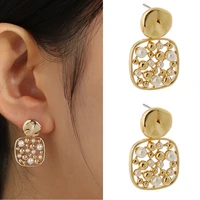 2022 square pearl hollow stud earrings short temperament versatile pineapple eardrop womens temperamen fine jewelry accessories