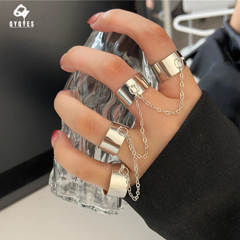 

New Punk Cool Hip Pop Rings Multilayer Adjustable Chain Four Open Finger Rings Alloy Women.. Rotate Rings for Women.. Party Gift