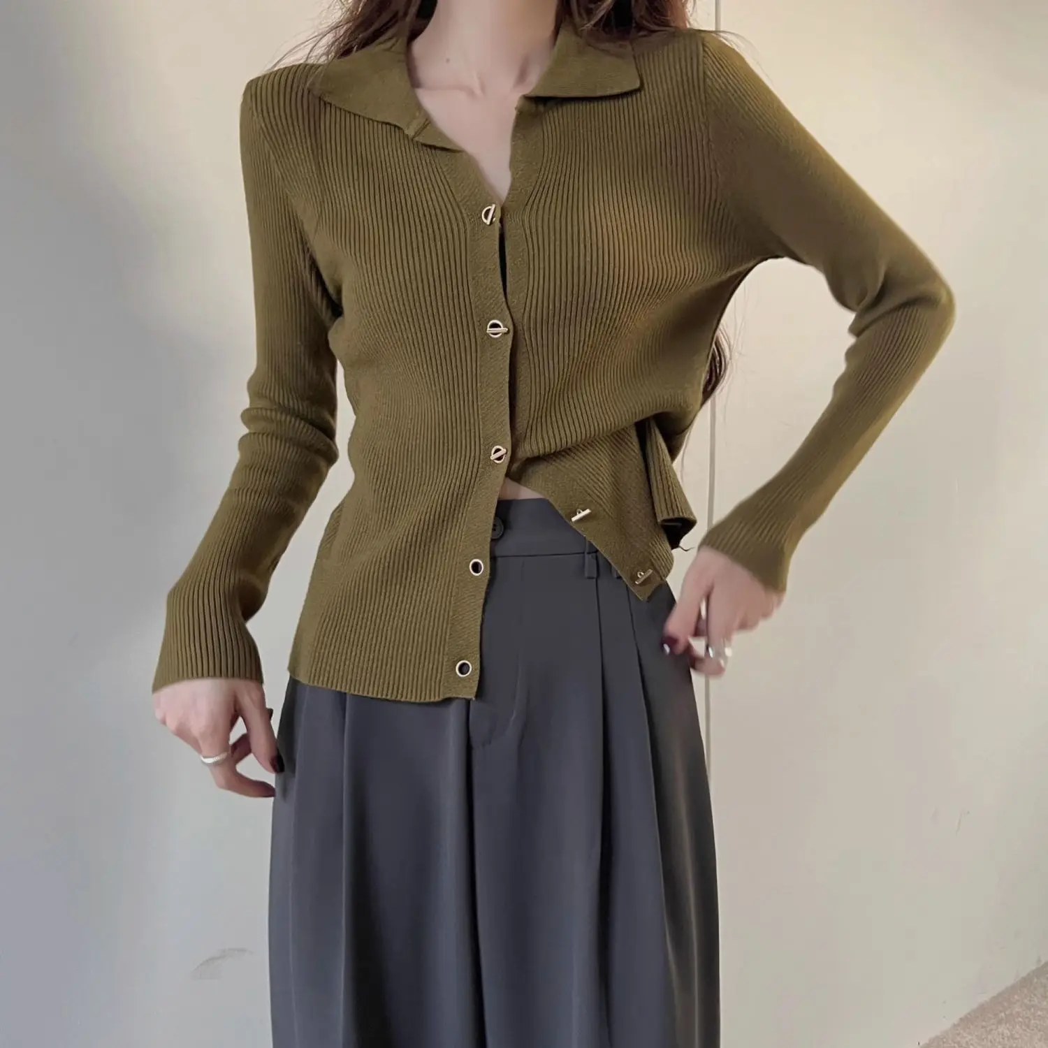 Повседневный Ретро-свитер с воротником-поло Однорядный трикотажный свитер