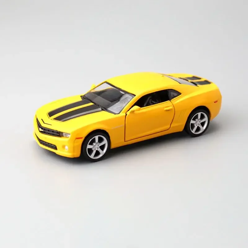 RMZ City игрушка литая модель в масштабе 1:36 Chevrolet Camaro открывающаяся задняя дверь