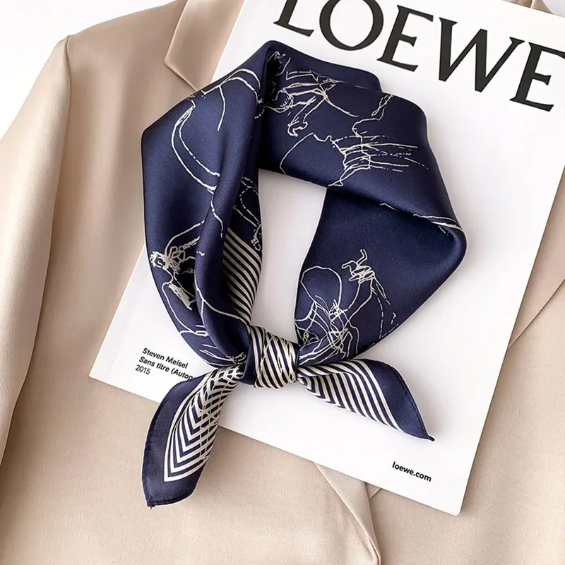 Женский пляжный шарф из натурального шёлка размеры 53 х53 см