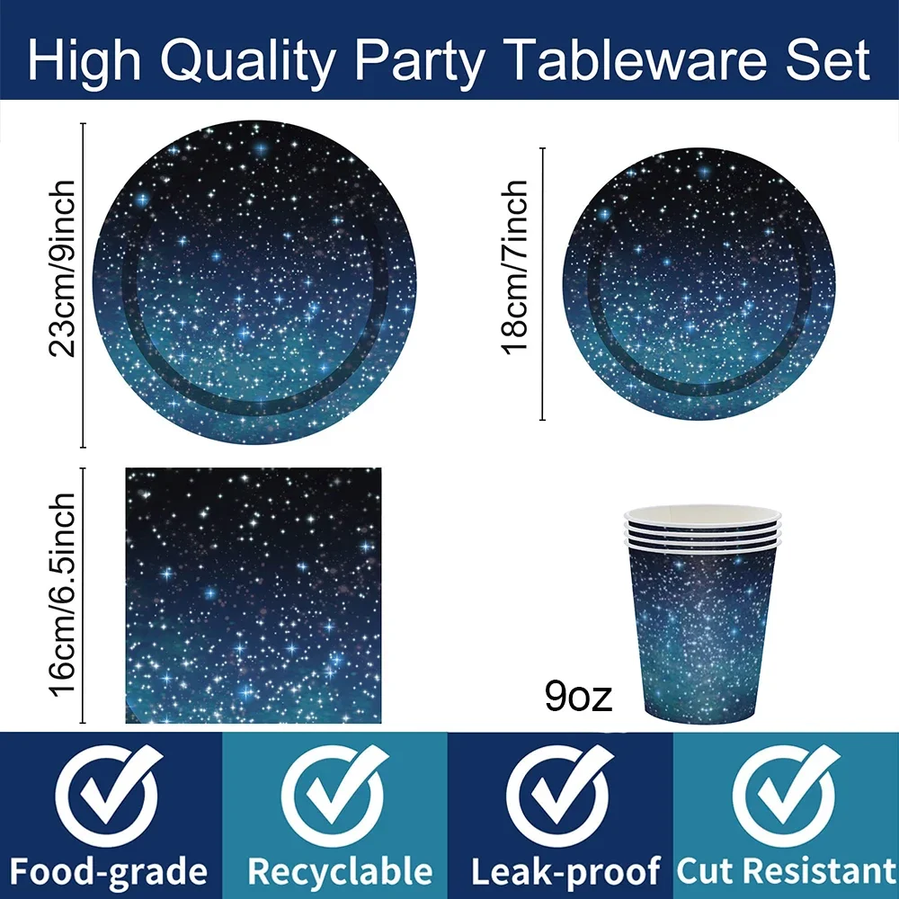Столовая посуда с изображением планеты на космическом пространстве скатерть